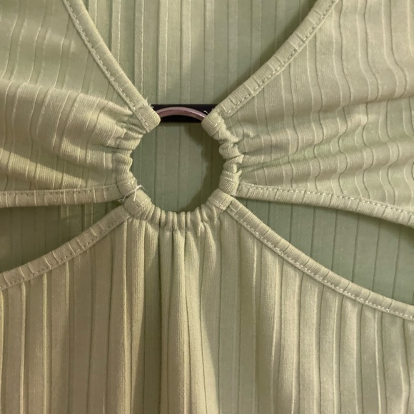 Green Top with Cut Outs 💚 - Picture 2 of 4